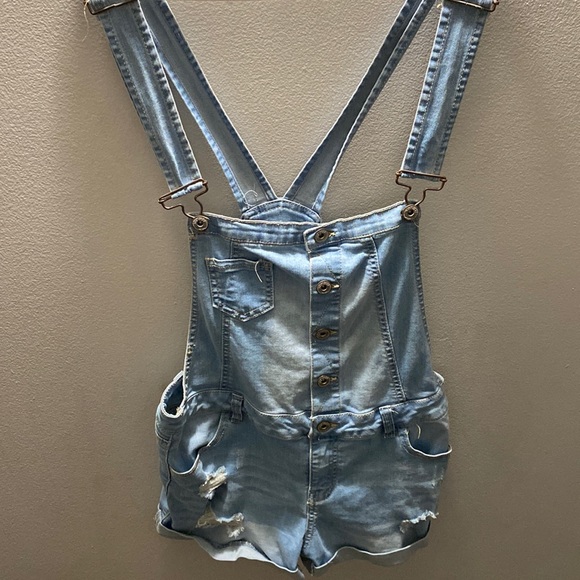 Overalls - Picture 1 of 1